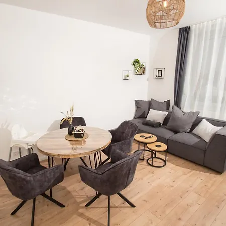 Thefive60 *