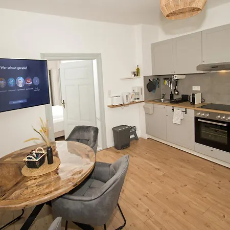Apartament Thefive60